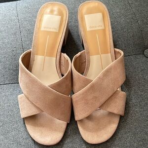 Dolce Vita slide sandals size 6.5
